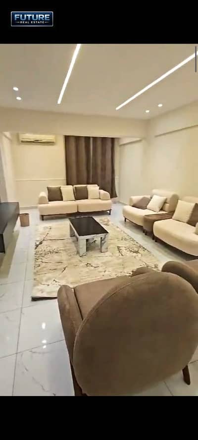 شقة 170 م في تفرعات شارع احمد عرابي المهندسين