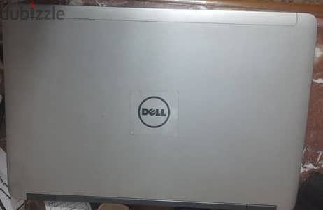 لابتوب dell latitude e6540 حاله ممتازه