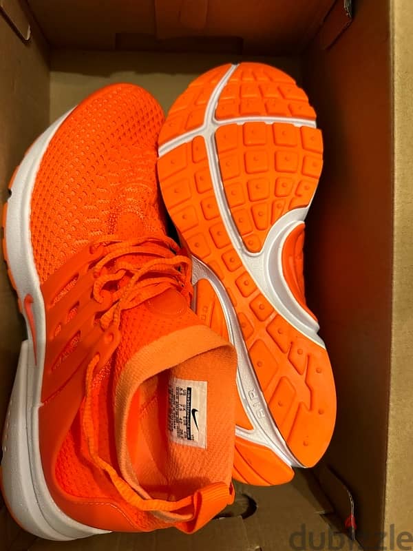 orginal Nike from USA 3