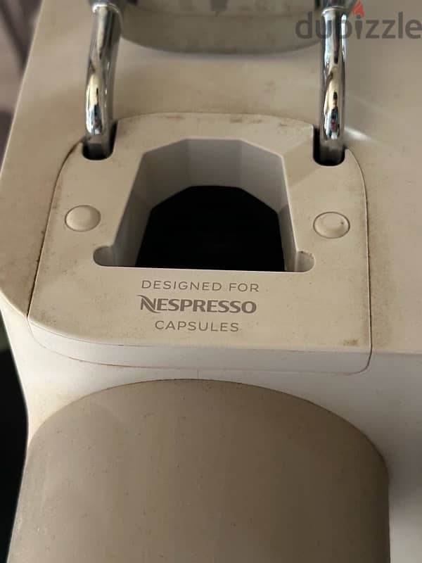 Nespresso Lattissima One 4