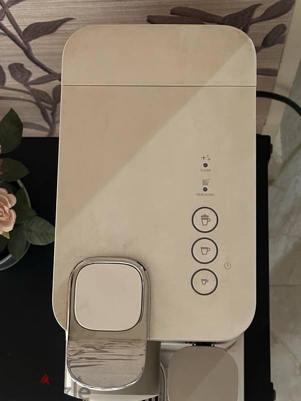 Nespresso Lattissima One 5