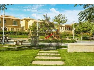 Villa for sale in hyde park New Cairo prime location ready to move under market price