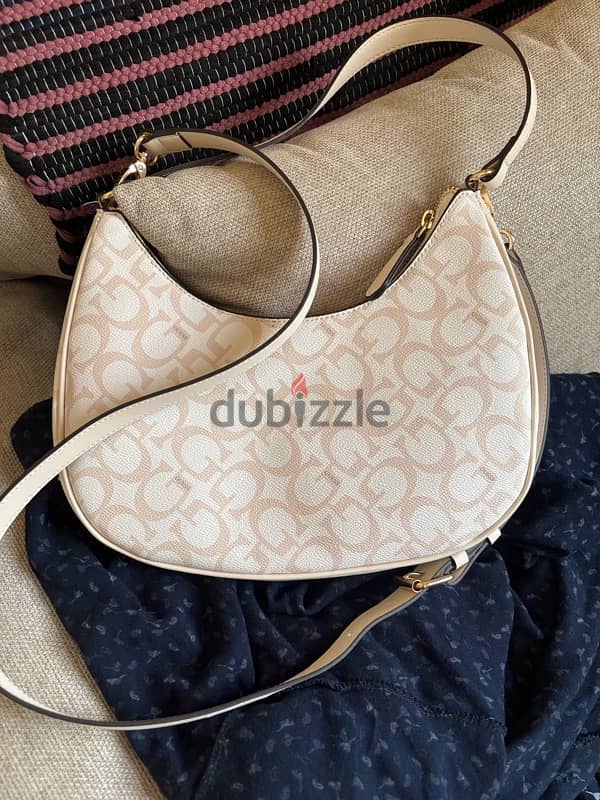 Guess handbag 1