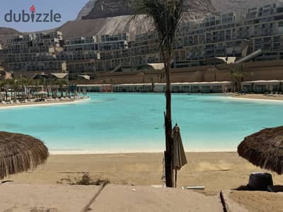فيلا جاهزة  للسكن بإطلالة على اللاجون في مونت جلالة – العين السخنة