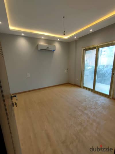 شقة ارضي بجاردن مساحتها 125 م+ 30م جاردن ، 3 غرف نوم، تشطيب كامل موقع مميز في ماونتن فيو آي سيتي شقة ارضي بجاردن مساحتها 125 م+ 30م جاردن ، 3 غرف نوم، تشطيب كامل موقع مميز في ماونتن فيو آي سيتي