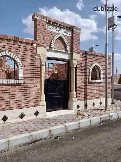 مقبره للبيع مساحة 21 متر في مدافن القاهره الجديده أول طريق العين السخنه 21م