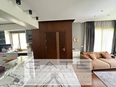 Townhouse for sale at a bargain price in Al Patio 6 compound, fully finished to an ultra-super-lux standard, furnished and equipped