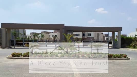 Largest villa at the lowest price, standalone resale, bargain price in Palm Valley Compound, Sheikh Zayed, prime location - corner