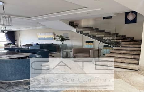 تاون هاوس كورنر للبيع في بادية بالم هيلز - فيو مفتوح على اللاندسكيب ومباشر على منطقة الخدمات