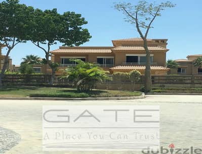 Standalone villa for sale in Gera Compound, heart of Sheikh Zayed. Prime location, large land area, ultra-super-lux finishing.