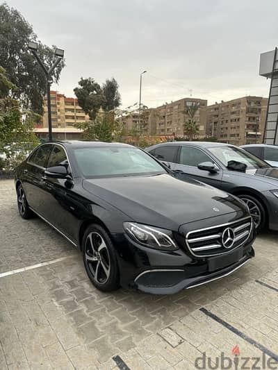 Mercedes-Benz E200 2020 Avantgarde plus