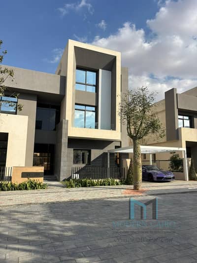 امتلك اميز تاون هاوس بمقدم 5%في 6سنين في كمبوند فيلات فقط كمبوند سعاده التجمع السادس بجوار هايد بارك