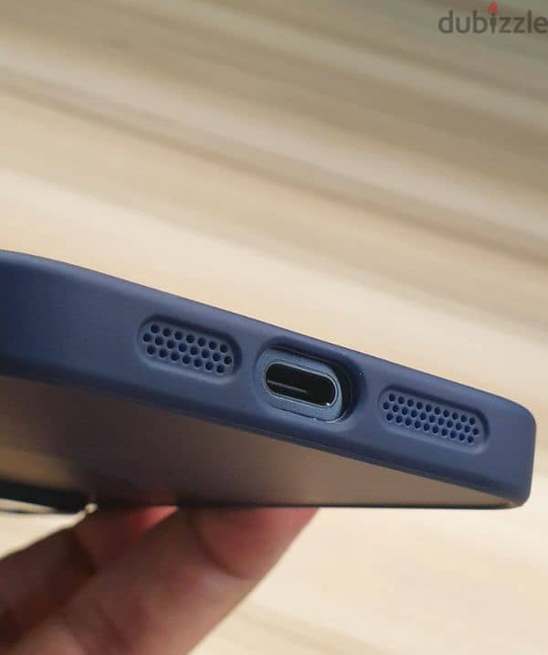 Apple Iphone 15 Pro Max 2