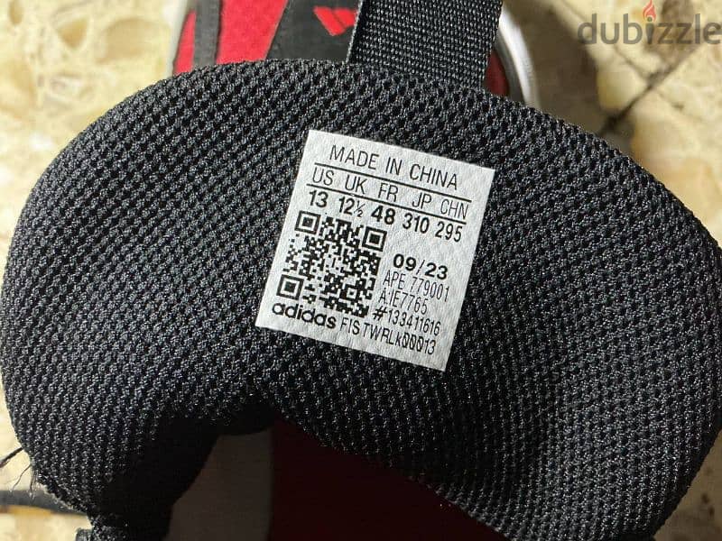 Adidas IE7765 3