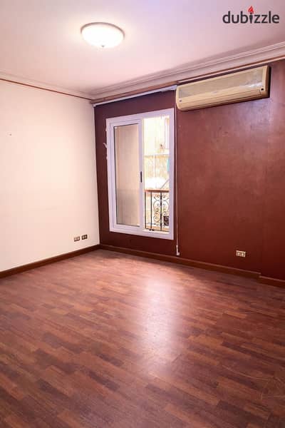 Commercial headquarters in San Stefano 160 m main street first floor commercial meters 3 rooms elegant entrance and security