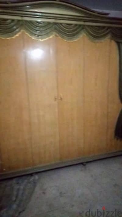 غرفة نوم ماستر كبيرة