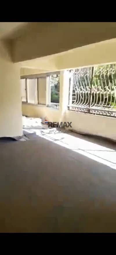 للبيع  – مقر تجاري مميز في مصر الجديدة