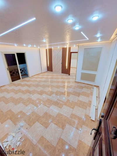 For sale in Mandara, 130 meters, 3 large rooms + 2 large reception rooms, large kitchen, bathroom, 13 floors, and full meters, 2 million 750 thousand.