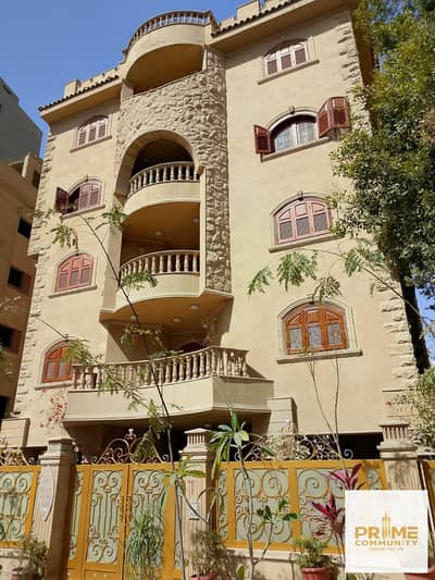 شقة رائعة بتشطيب وفرش ألترا سوبر لوكس بالمطبخ كامل والتكيفات بزهراء المعادي للايجار Apartment for rent in Zahraa Al maadi