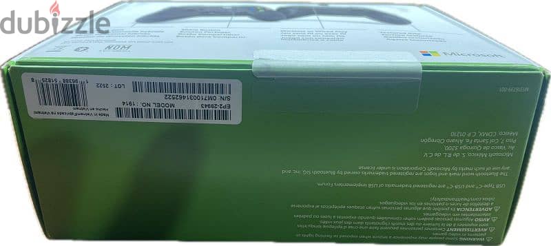 Xbox series X controller 2