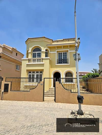 Middle classic townhouse for sale with payment facilities over the longest payment period in Hyde Park, Fifth Settlement, near the Ring Road Middle classic townhouse for sale with payment facilities over the longest payment period in Hyde Park, Fifth Settlement, near the Ring Road
