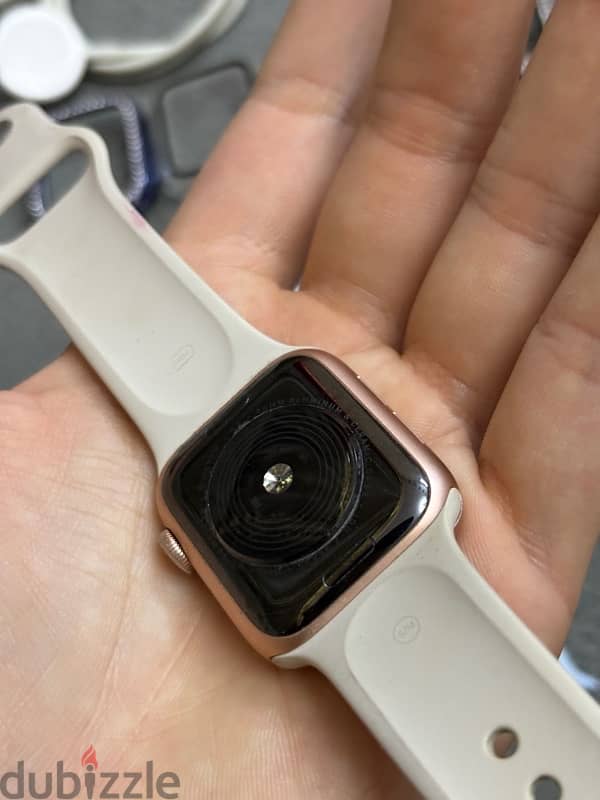 Apple watch SE 2020 4
