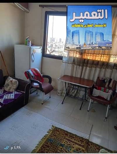 شقة قرب مترو الحلمية غير مجروحة