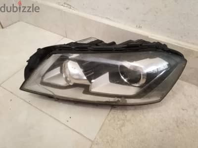 فانوس  فولكس باسات B7  2011-2014 شمال مكسور كامل من جوه يصلح قطع غيار