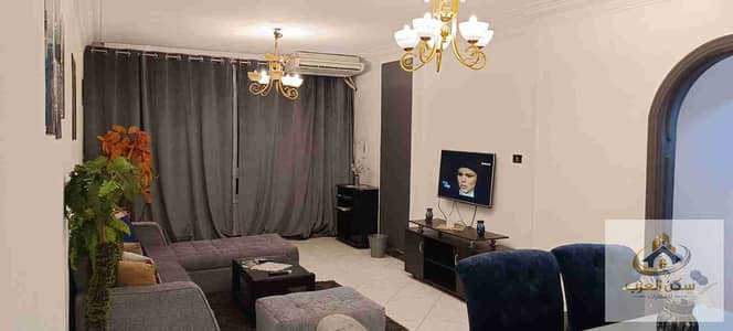 شقه مفروشه 141متر بمكرم عبيد الرئيسي بجوار مطعم بازوكا مكيفه معقمه بها انترنت واي فاي ايجار يومي وشهري من المالك مباشره