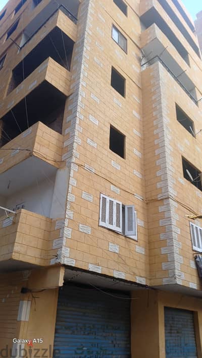 Approx. 175–180m² Unfinished 3BR Apartment – Prime Location in Faisal
