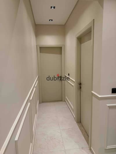 Apartment for sale in Town Residence Compound in front of Hyde Park on South 90 directly Ultra Super Lux First residence First use