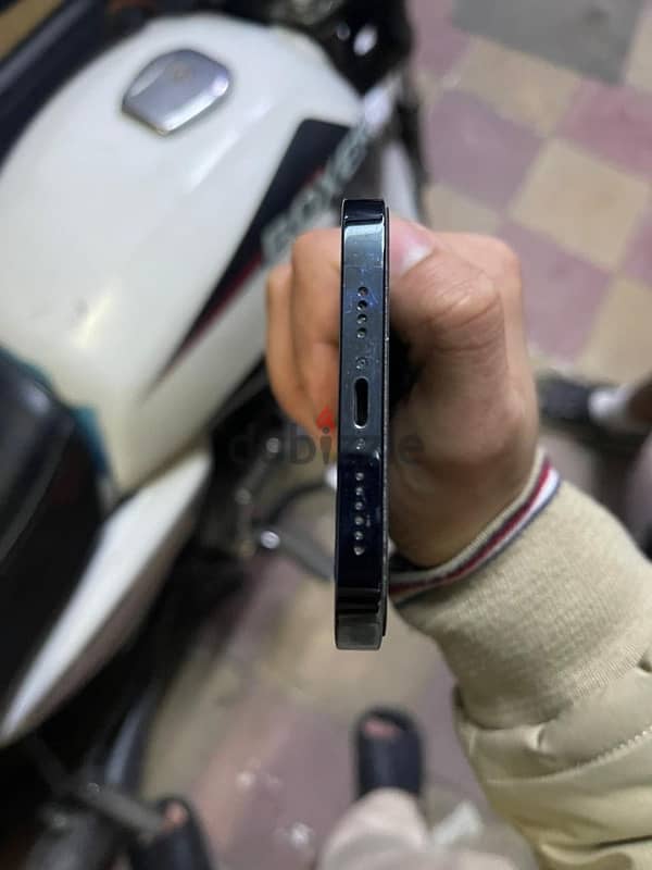 iphone 12 pro max 7