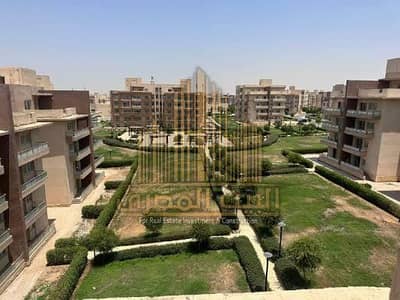 شقه 240 متر للبيع فى وصال فيوز عقد قديم
