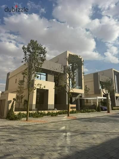 standalone for sale directly on Suez Road in Saada Compound    Side by side with Hassan Allam in New Cairo