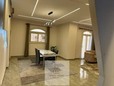شقة للإيجار مفروشه بالكامل وفي اميز لوكيشن في الـنرجس عمارات بسعر مميز