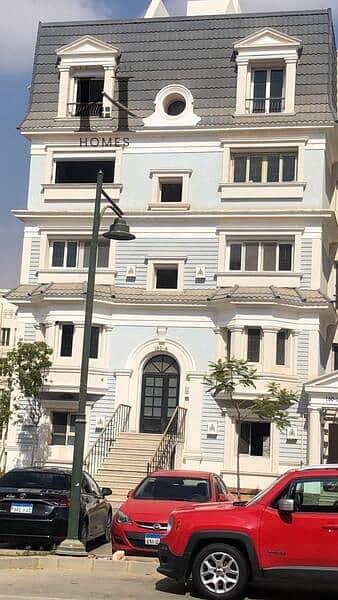 اى فيلا للبيع فى ماونتن فيو اى سيتى