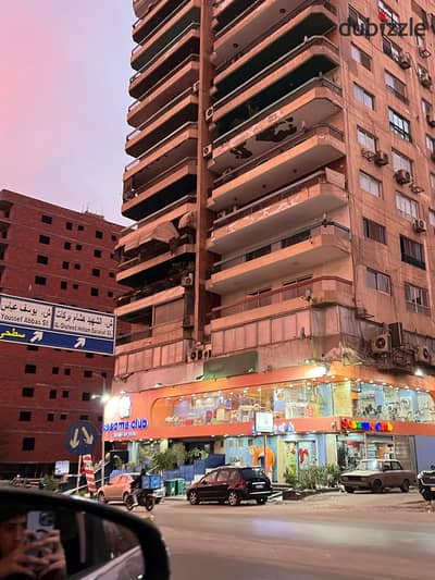 مكتب للايجار 450 م على شارع على امين بجوار مبنى حى مدينه نصر يصلح لكافه الاغراض
