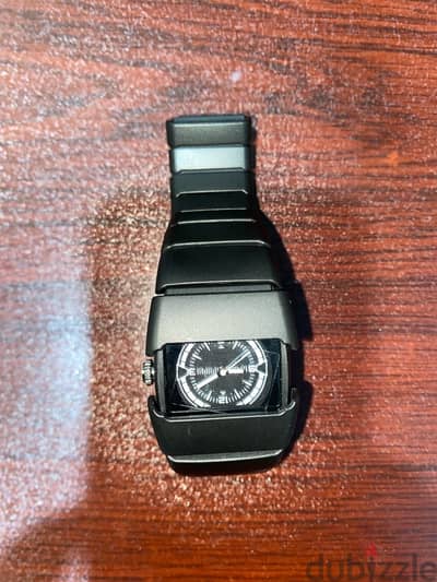 copy Nike triax Analog