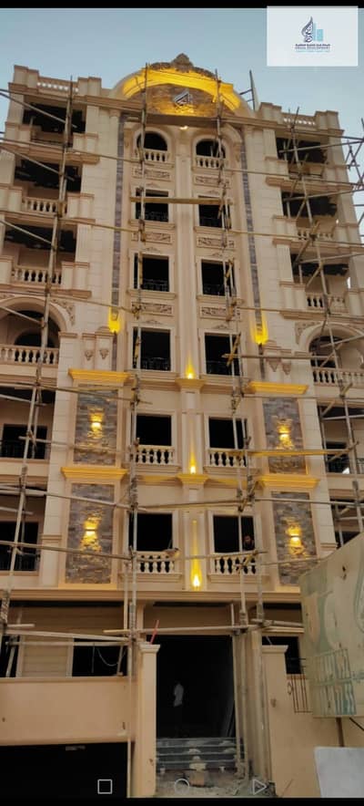 206 m unique waterfront apartment for sale in the heart of 6 October, 9th neighborhood, the fourth corner from Tahrir Axis - 6 October City