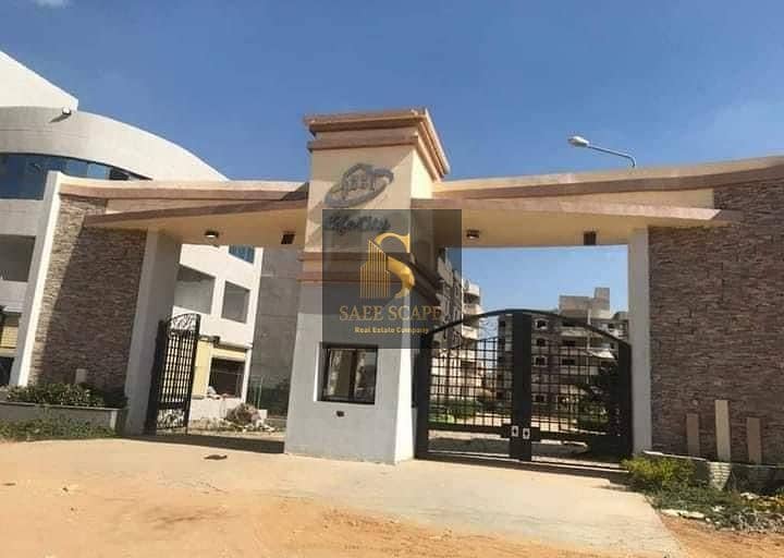 للبيع شقه 145 متر معاها جاردن 75 متر لوكيشين مميز - في كمبوند لايف سيتي في التوسعات الشماليه - الجيزه 0 للبيع شقه 145 متر معاها جاردن 75 متر لوكيشين مميز - في كمبوند لايف سيتي في التوسعات الشماليه - الجيزه 0