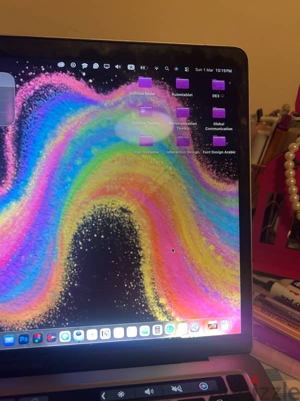 Macbook M2 2022 13 inch 3