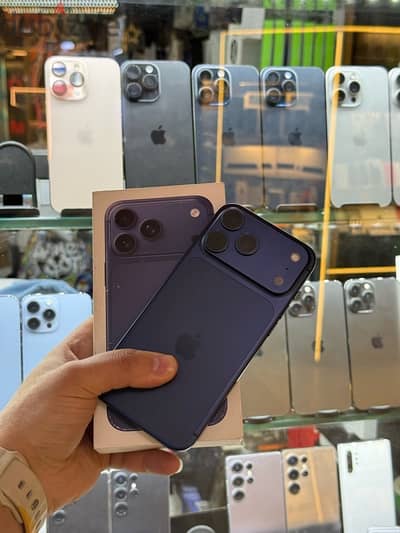 مطلوب شراء 17 pro max