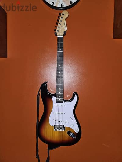 Unistar L-G1 Electric guitar + TU-15 Amplifier