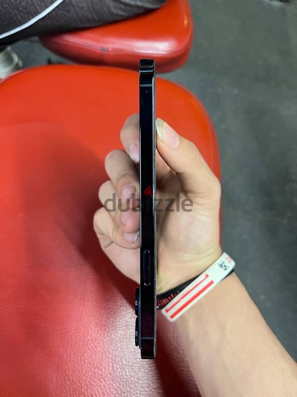 iphone 12 pro max 1