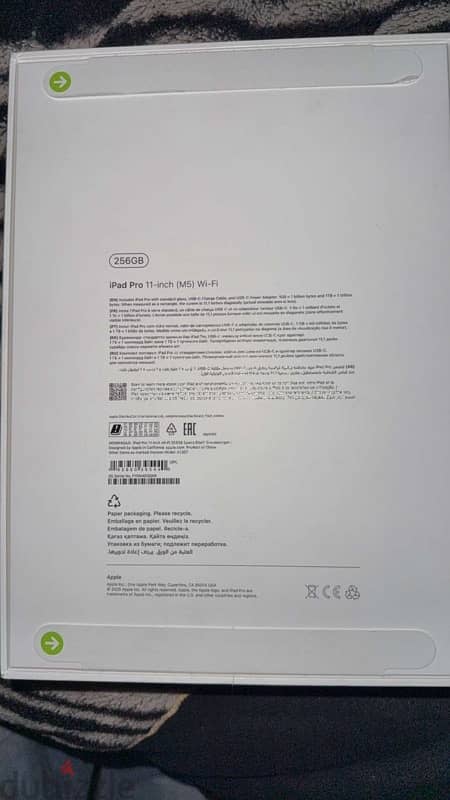 ipad pro 11 (M5) 1