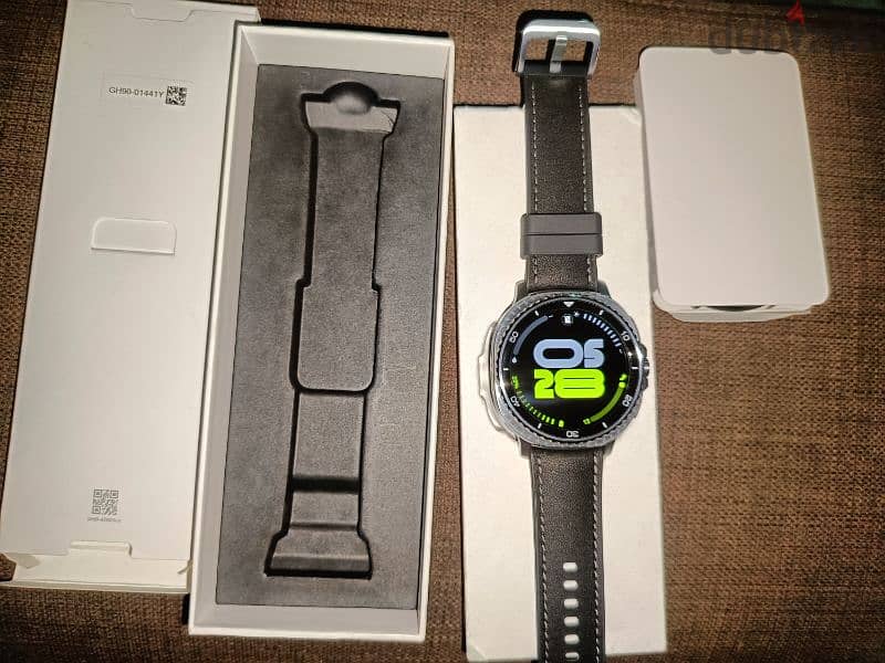 smart watch's (Samsung & Huawei) 10