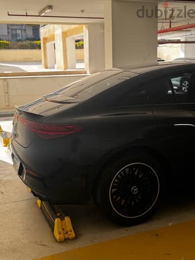 Mercedes-Benz EQE 350 2023