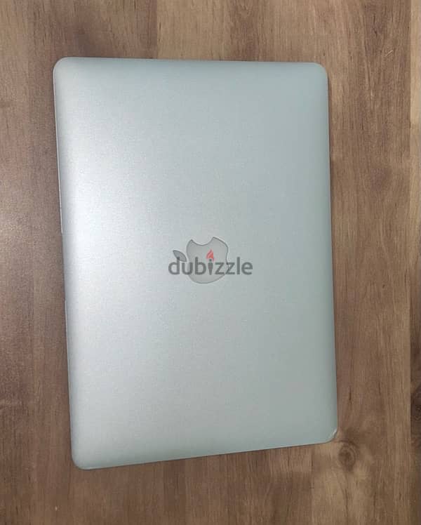 MacBook Air 2017 bought from USA 3