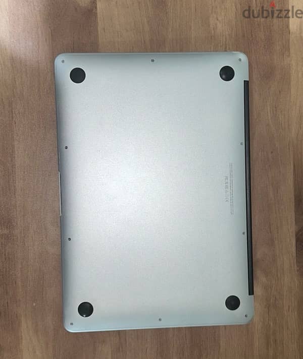 MacBook Air 2017 bought from USA 4