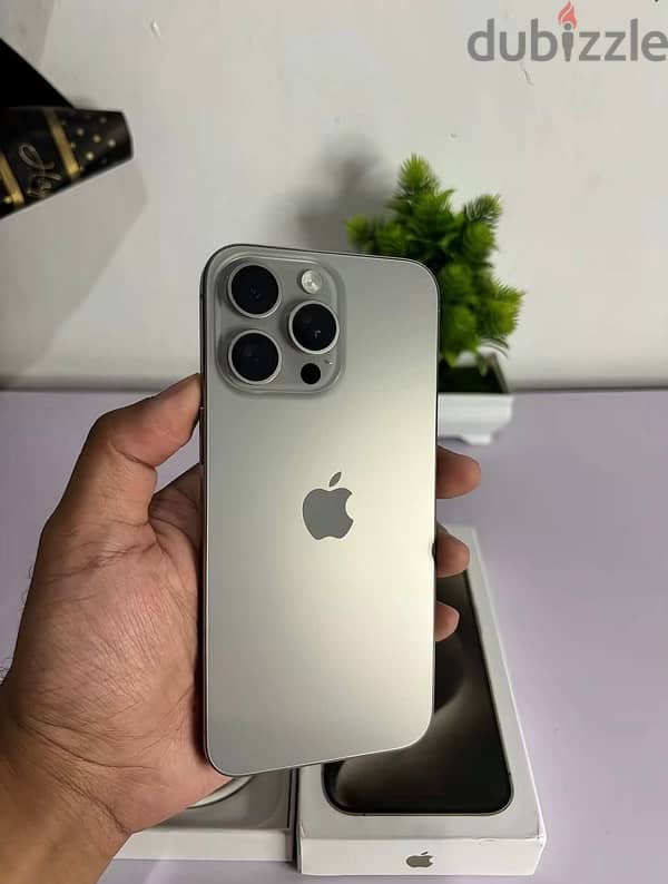 ايفون 15 Pro Max 1